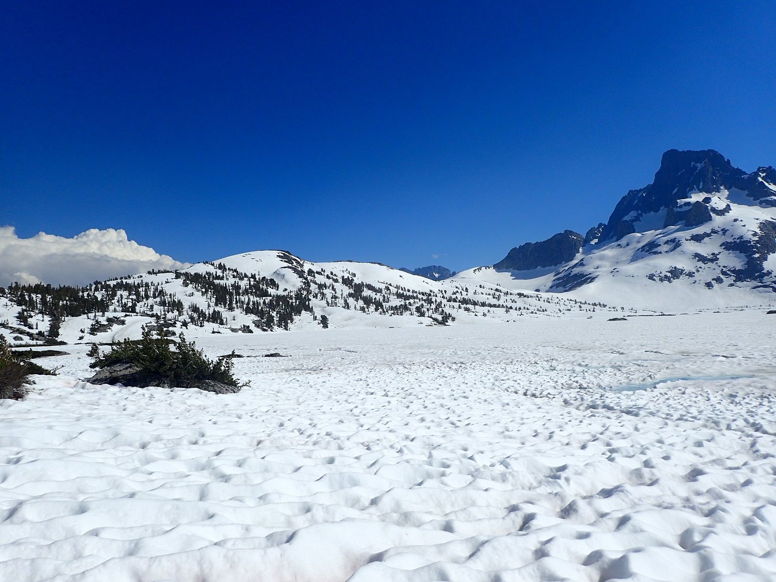 Hiking into Thousand Island Lake - North Glacier Pass Trip